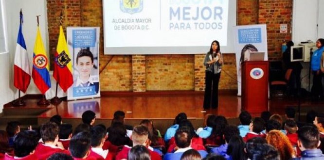 Distrito impulsa educación superior en modalidad virtual Distrito impulsa educación superior en modalidad virtual